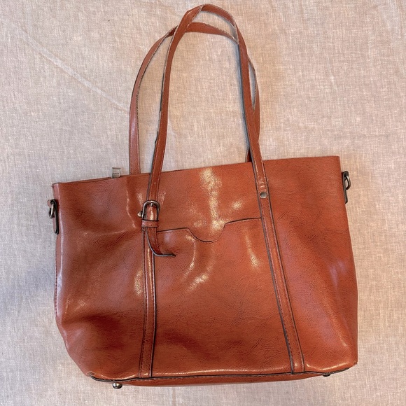 Faux leather cinnamon brown handbag purse/ inner and outer pockets - Picture 1 of 10